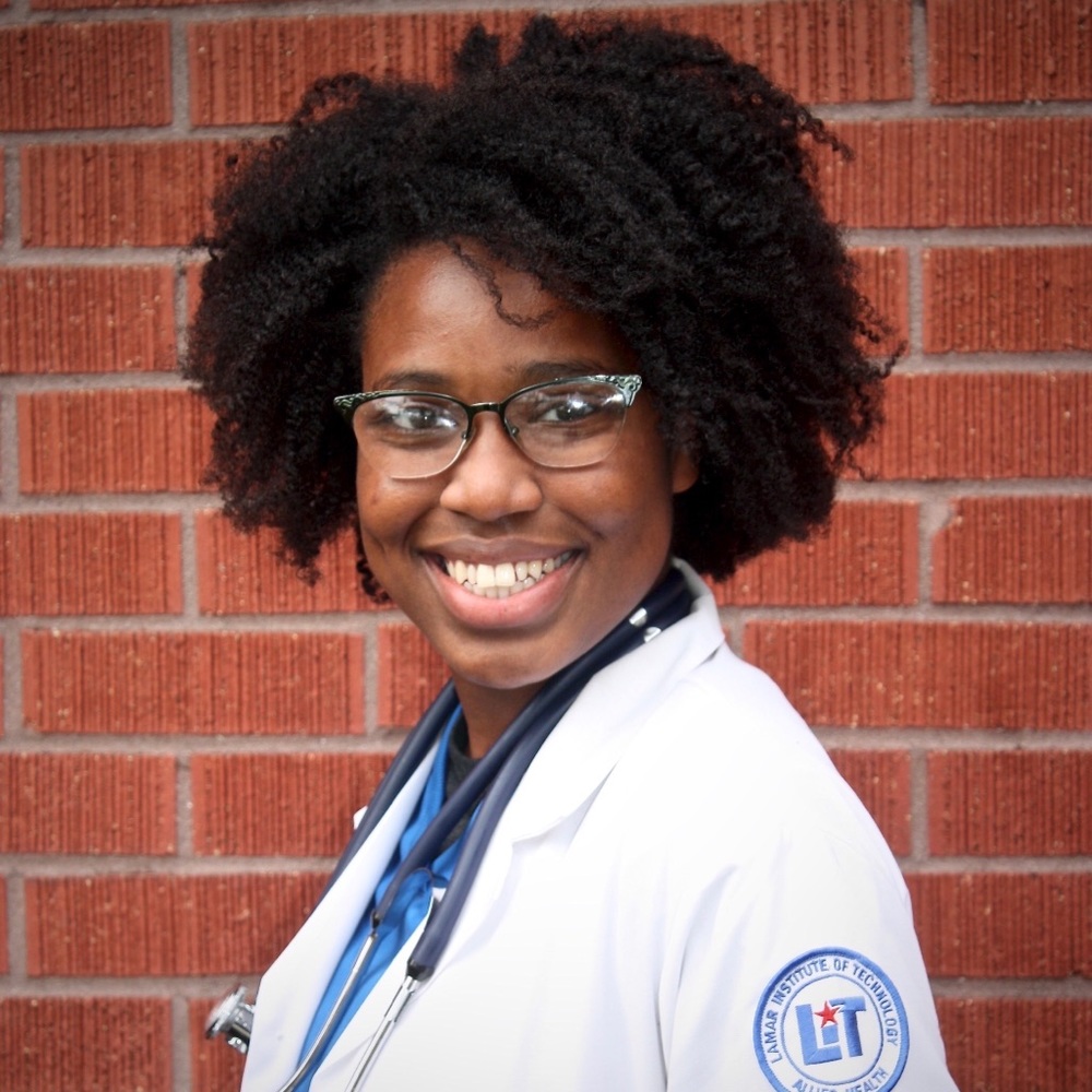 Meet your Posher, Naamah